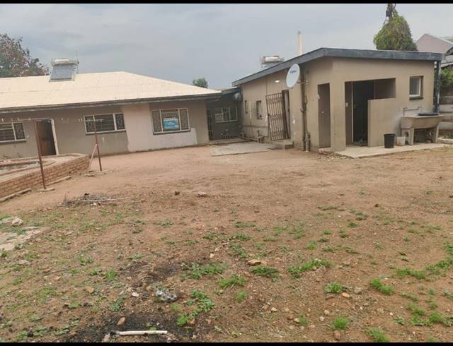 7 BEDROOM HOUSE FOR SALE IN POLOKWANE CENTRAL
